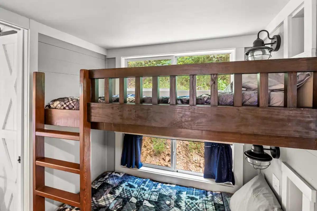 Crescent Moon Cabin Villa Sevierville Eksteriør bilde