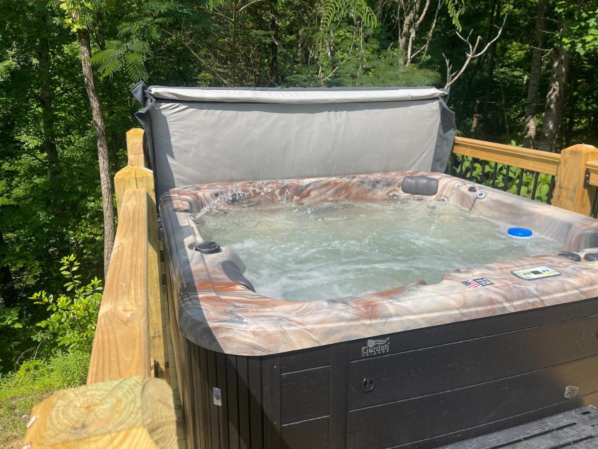 Crescent Moon Cabin Villa Sevierville Eksteriør bilde